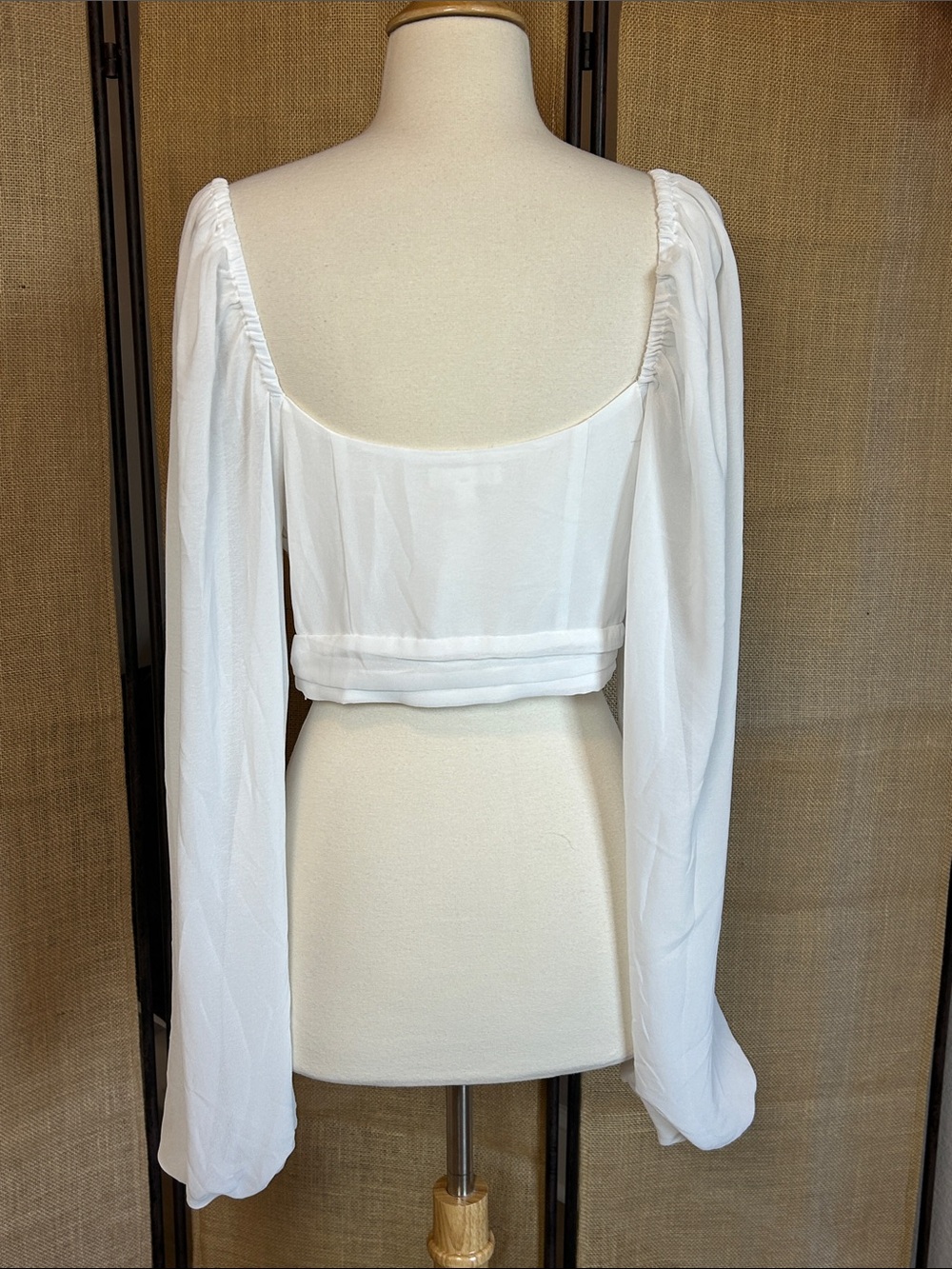 FOR LOVE & LEMONS trisha crop top in white balloon long sleeve size L - Picture 8 of 16